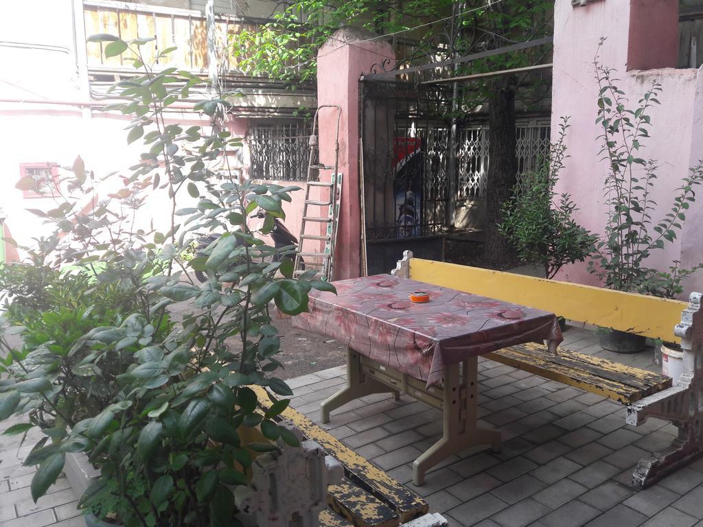 Hotel Daviti Tiflis Exterior foto